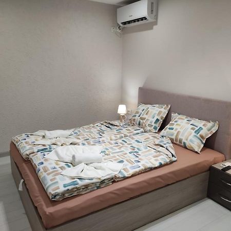 Downtown Apartment Русе Екстериор снимка